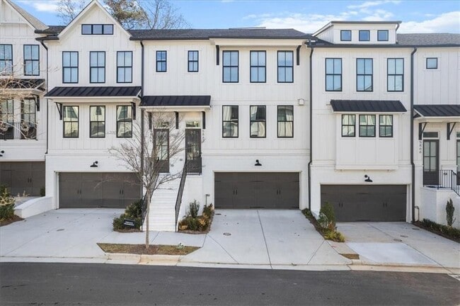 Building Photo - 5862 Westin Rd