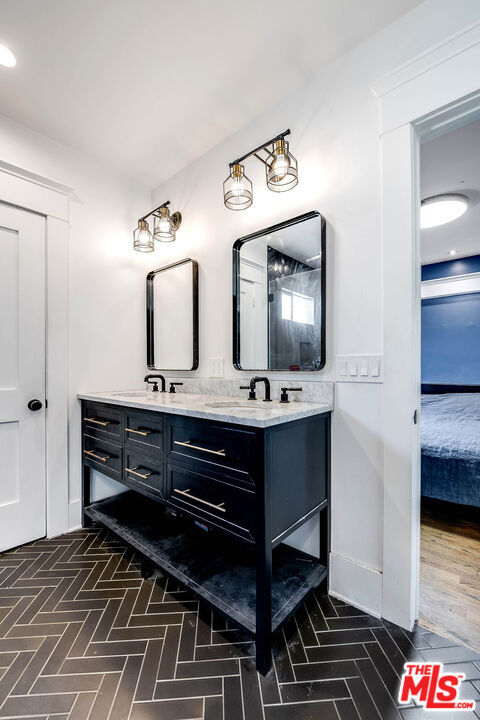 Building Photo - 1308 N Ogden Dr