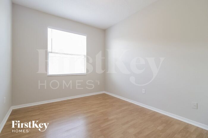 Building Photo - 336 Hills Bay Dr