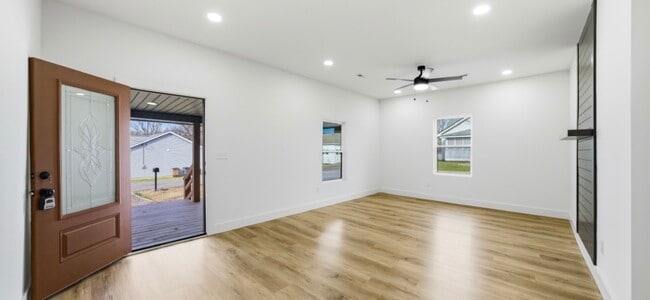 Building Photo - 314 Pettway Ave SW