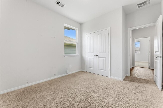 Building Photo - 202 Eagle Mountain Trl1