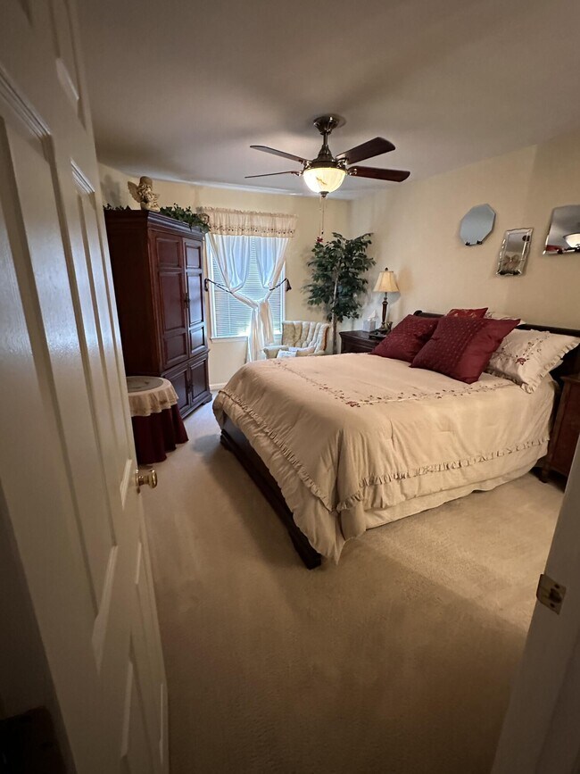 Building Photo - 1167 Turkey Foot Rd