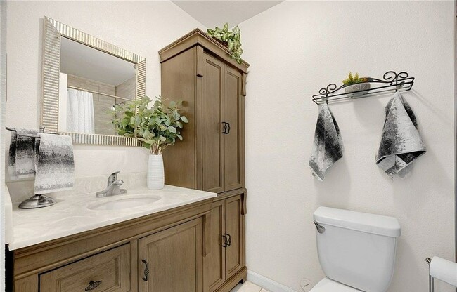 Building Photo - 14721 Riata St