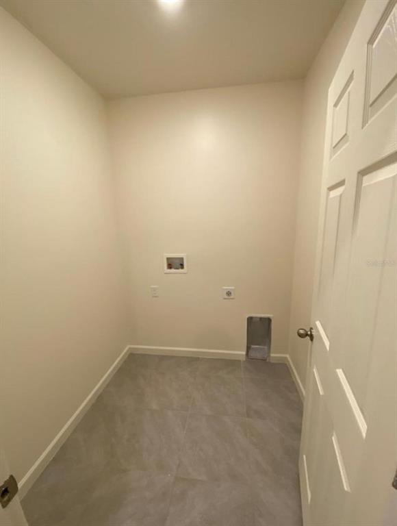 Building Photo - 822 Remington Green Dr SE