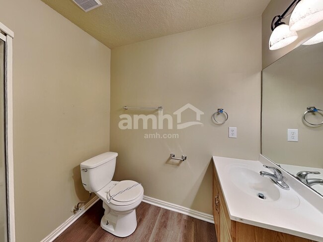 Building Photo - 2848 W 2125 S