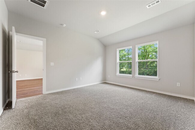 Building Photo - 602 W Cattleman Ct