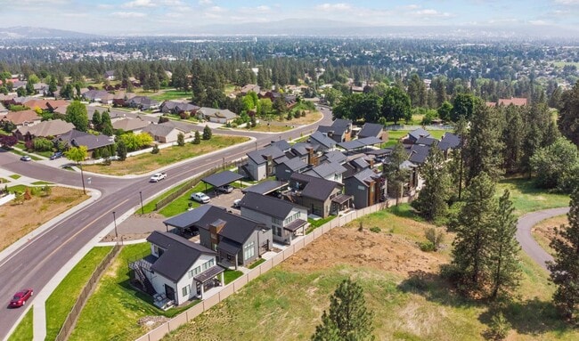 Building Photo - Modern 2 Bed, 2 Bath with Rooftop Patio! *HOLIDAY SPECIAL: ONE MONTH FREE*