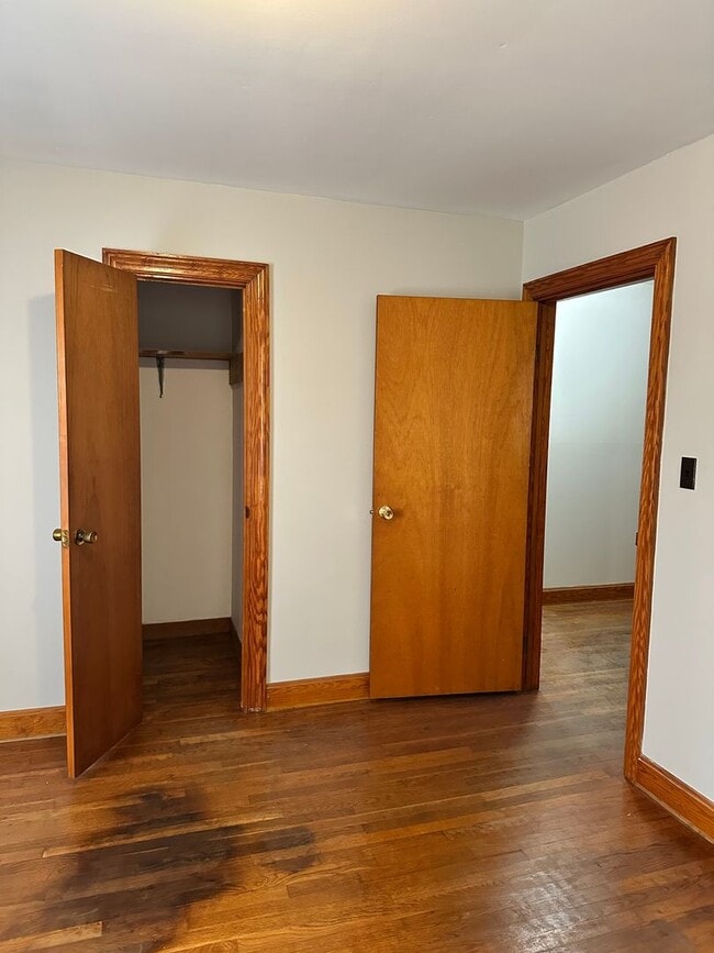 Building Photo - RENTAL HOME 3BD/1.5BTH