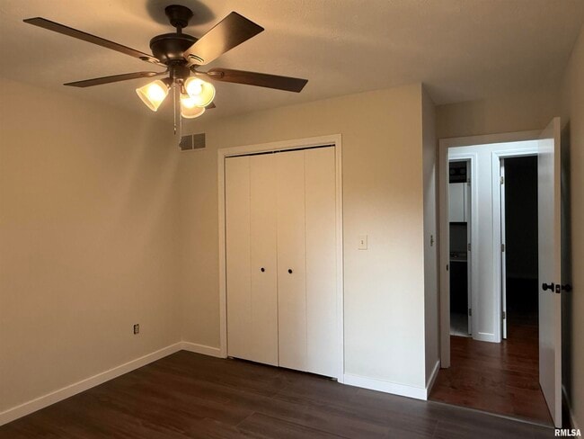 Building Photo - 205 Appomattox Dr