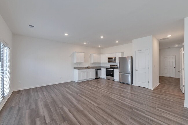 Building Photo - Lovely 3/2 in Cartersville, brand new construction!