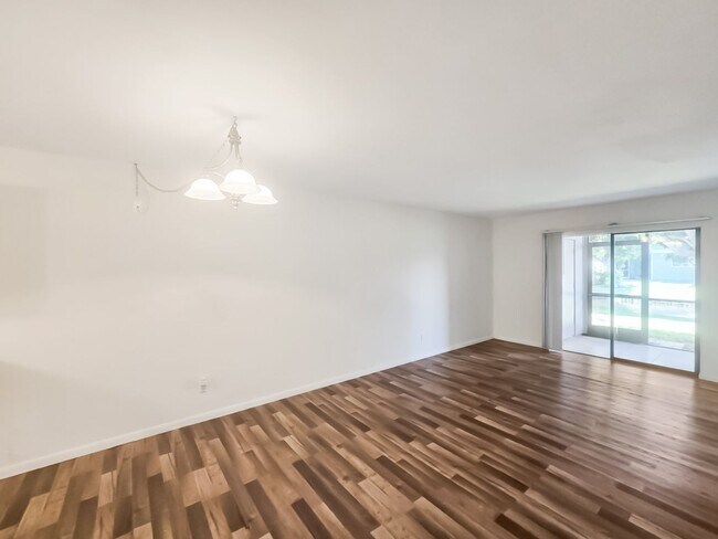 Building Photo - Limited-Time Offer: 1 month Rent free for 13 month lease, Apply now!