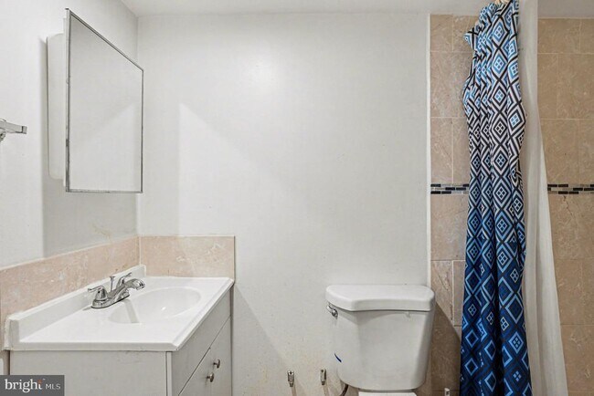 Building Photo - 1123 Elbank Ave