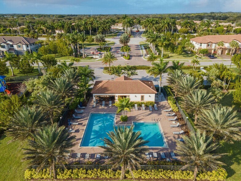 Building Photo - 12756 Anthorne Ln