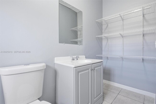 Building Photo - 1743 SW 17th St
