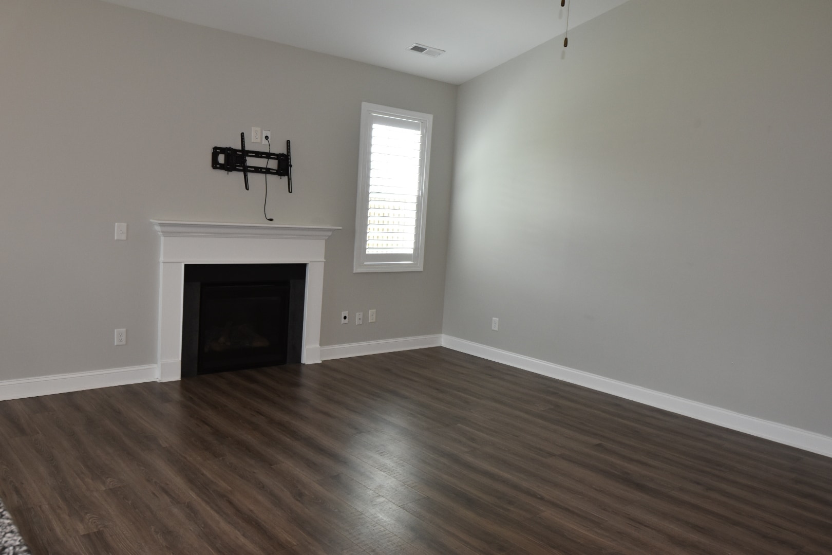Building Photo - 3005 Primrose Ln
