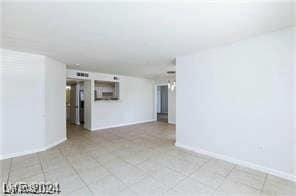 Building Photo - 8101 W Flamingo Rd