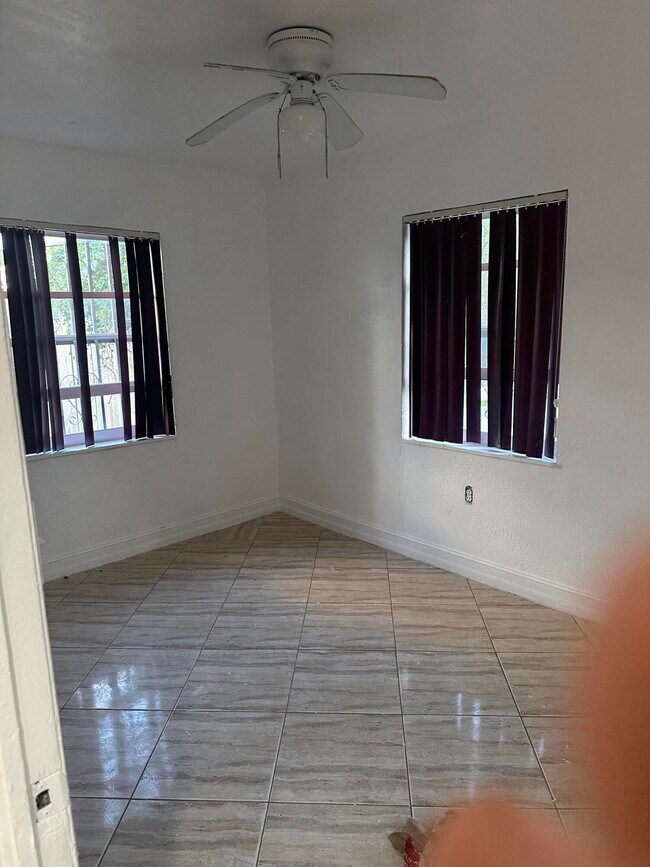 Building Photo - 2140 NW 120th St