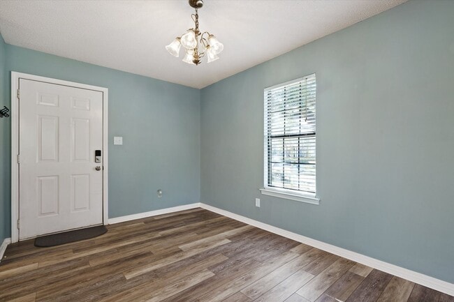 Building Photo - UPCOMING LISTING