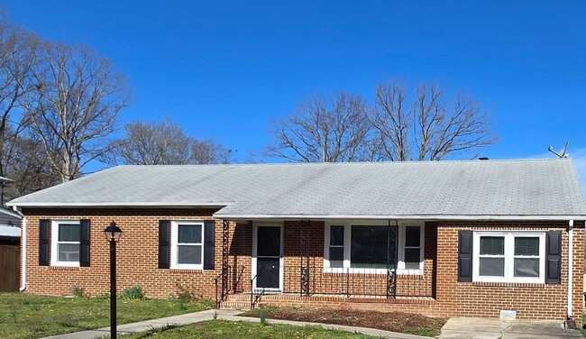 Primary Photo - NEWLY REMODELED 3 BEDROOM HOUSE