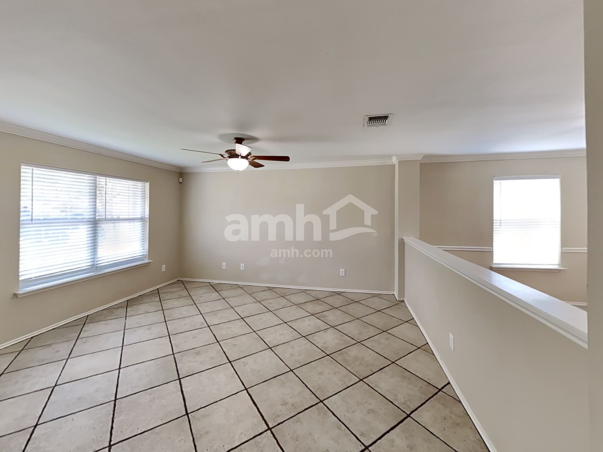 Building Photo - 10711 N Shaenridge