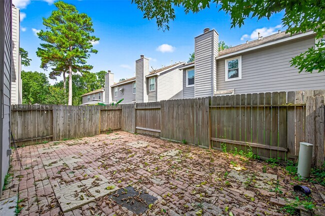 Building Photo - 30 Verbena Bend Pl