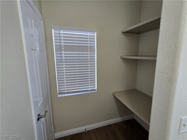 Building Photo - 9975 Peace Way