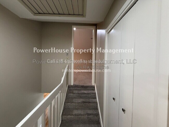 Building Photo - 145 Starboard Point