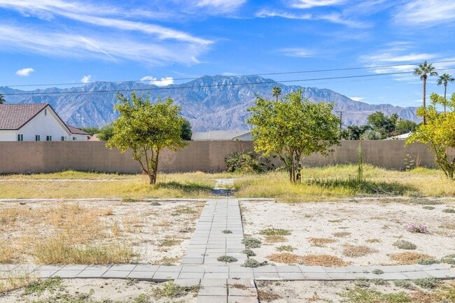 Building Photo - 33515 Wishing Well Trail