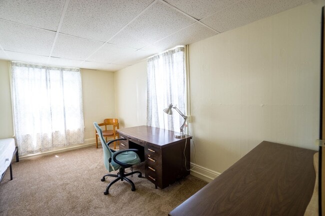 Building Photo - 113 Comstock Pl
