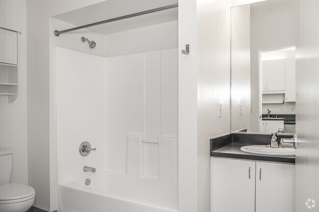 Studio, 1BA - 800SF - 215 S Brea Blvd, LLC - Lofts