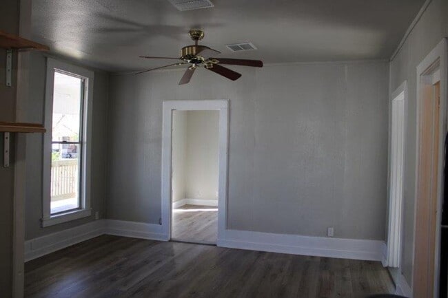 Building Photo - Temple 3 Bedroom Near Scott and White!