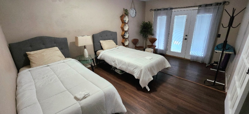 Building Photo - 1310 El Camino Real