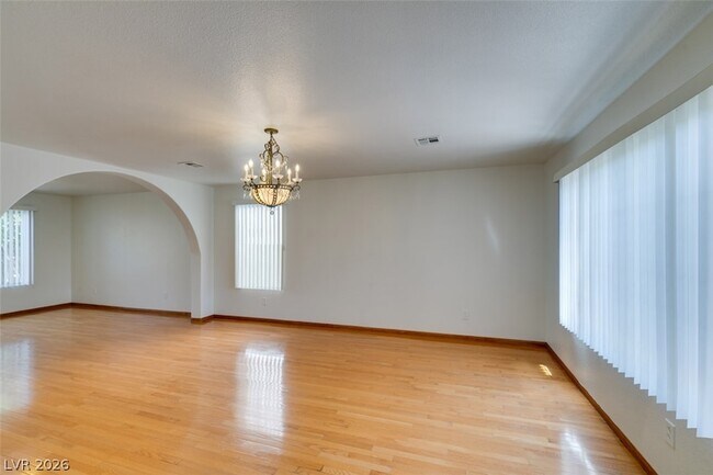 Building Photo - 8224 Tivoli Cove Dr