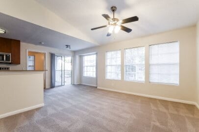 Building Photo - "Spacious 2-Bed condo in Lexington Place, close to shopping and dining"