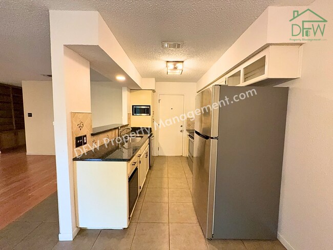 Building Photo - Charming 3-Bedroom Home for Lease in Arlington