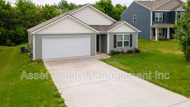 Building Photo - 1614 River Poppy Road