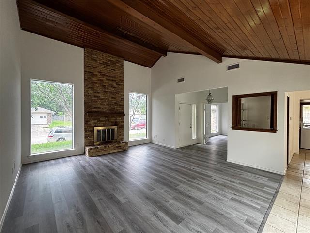 Building Photo - 1501 Starshadow Dr