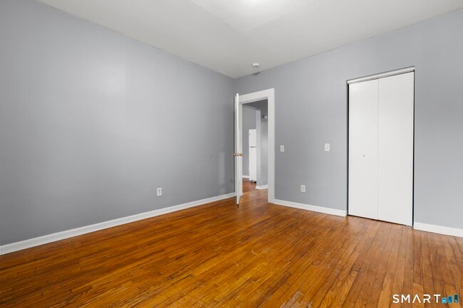 Building Photo - 38 Beacon St
