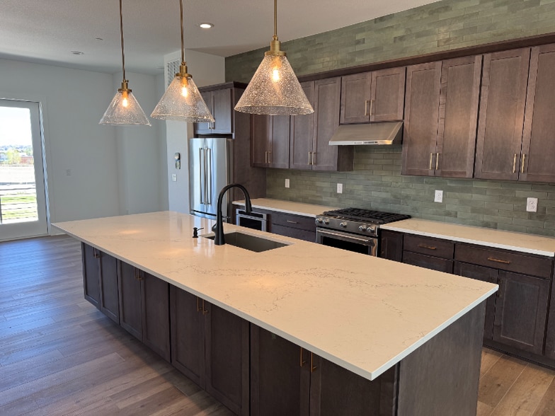 Building Photo - 640 Saddle Dr