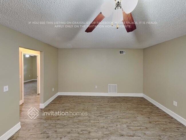 Building Photo - 8507 Sunny Hollow Ct