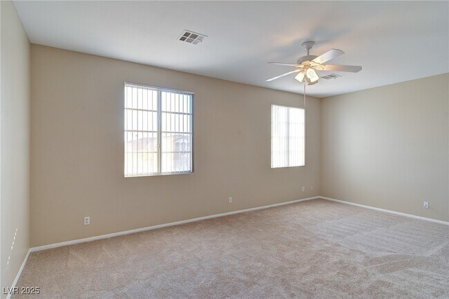 Building Photo - 520 Curtin Ct