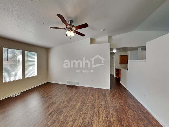 Building Photo - 2362 S 50 E