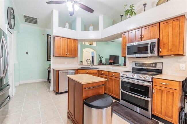 Building Photo - 16709 Fairbolt Way