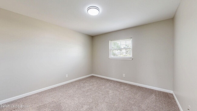 Building Photo - 106 Middletown Square