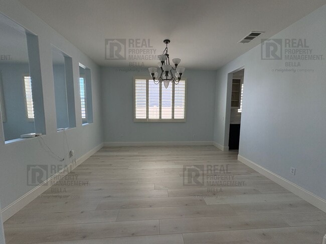 Building Photo - Murrieta Luxury Estate with Resort Pool, Designer Kitchen & Entertainer’s Backyard Retreat