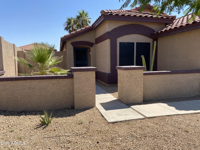 Building Photo - 10541 W Angels Ln
