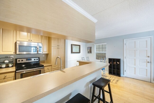 Building Photo - 5306 Santa Rosa Ct