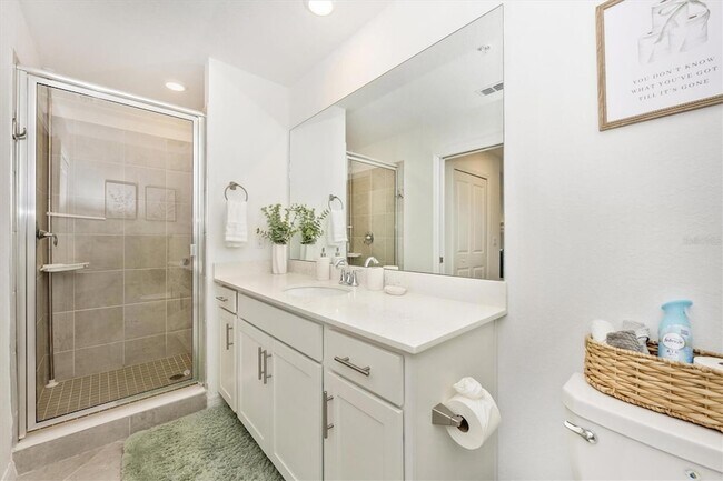 Building Photo - 12240 Wellen Golf St