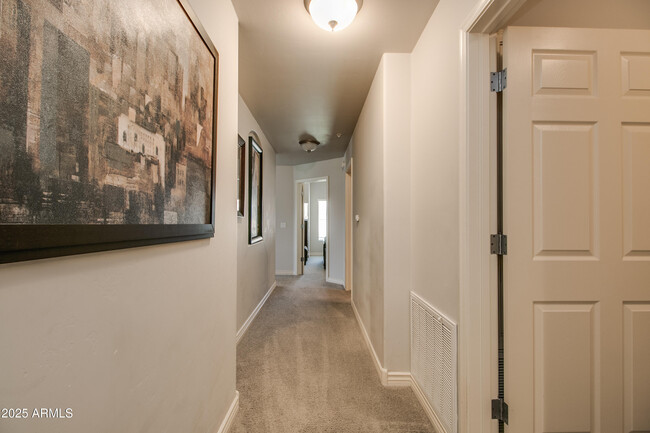 Building Photo - 5350 E Deer Valley Dr