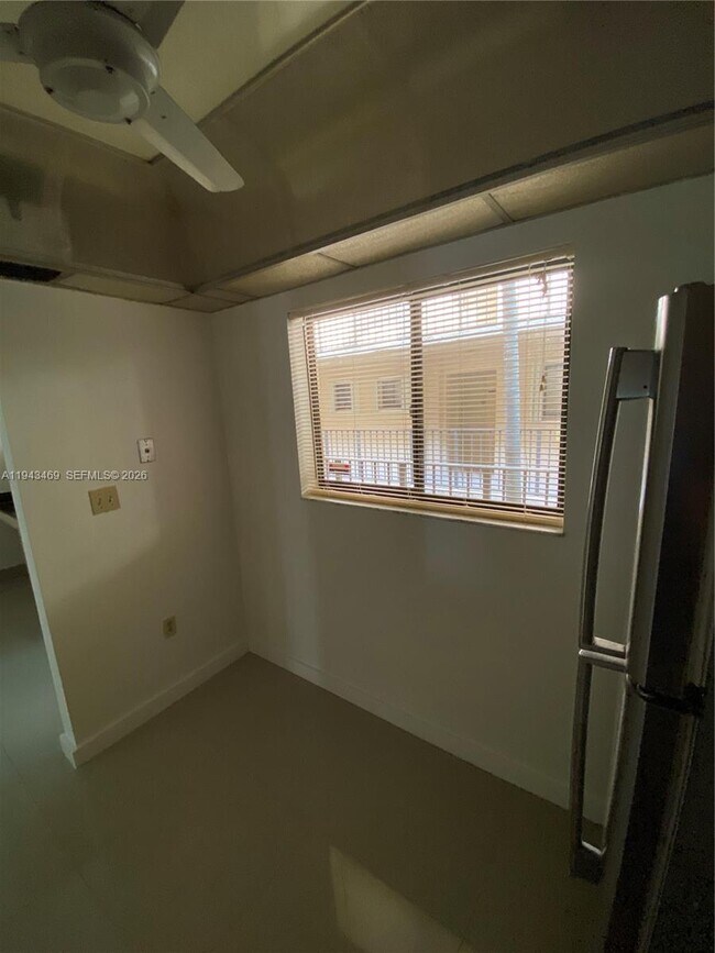 Building Photo - 8015 SW 107th Ave